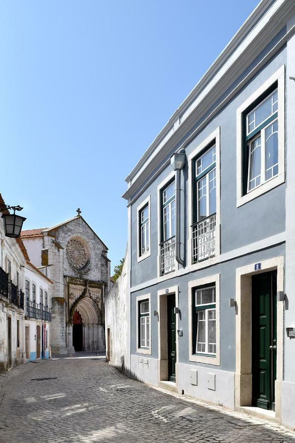Villa Graca -Hostels And Apartments Santarém Exteriör bild